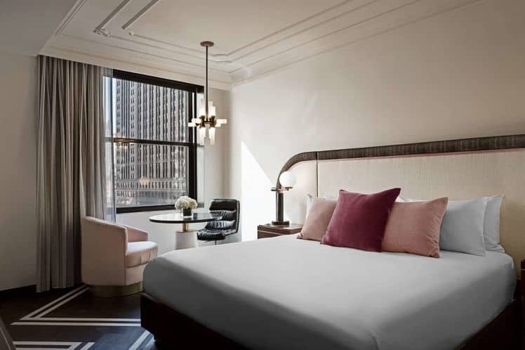 Chicago Hotel Room | King City View | St. Jane Hotel Chicago